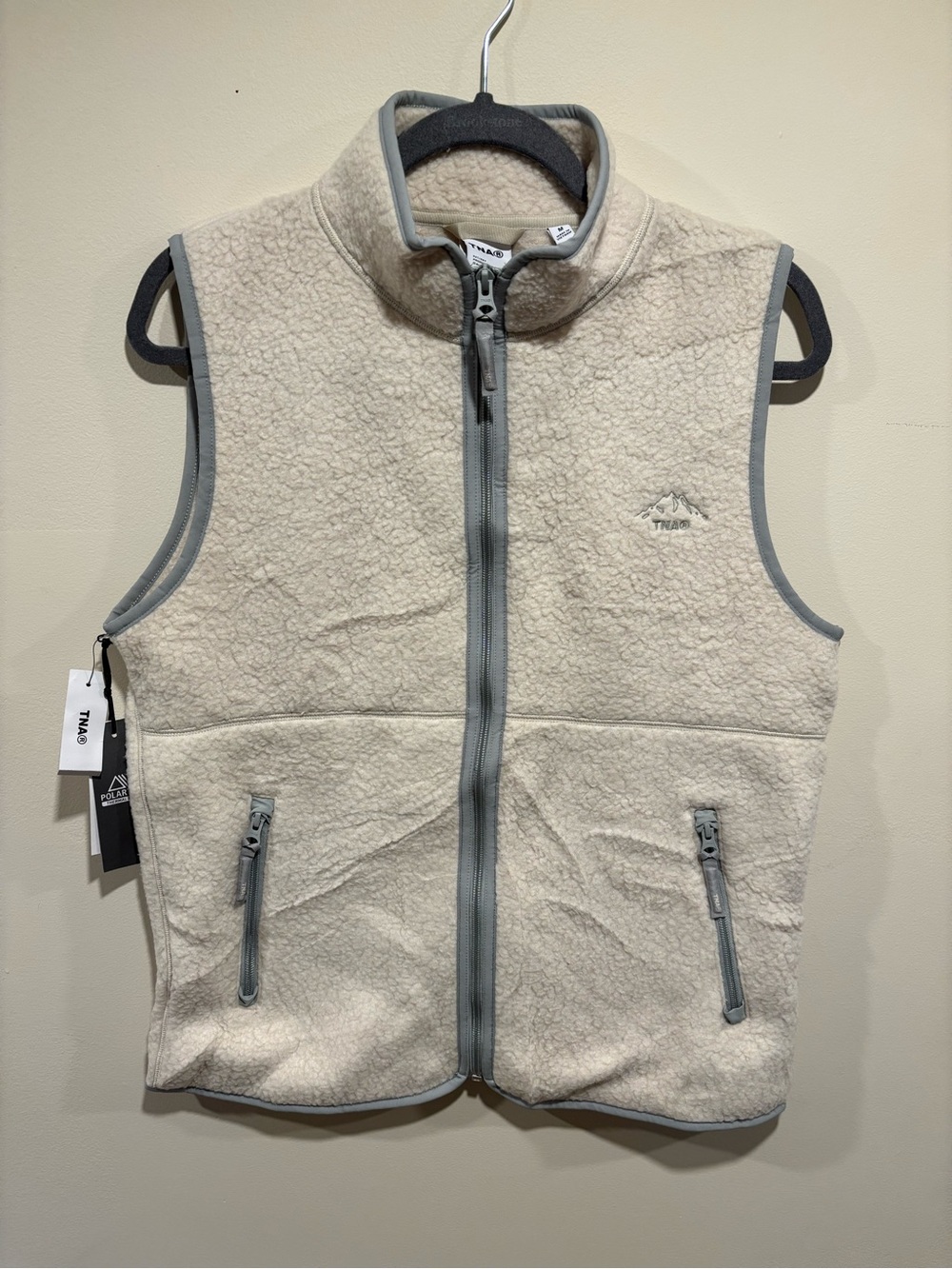 Aritzia TNA Big Foot Polar Fleece Vest